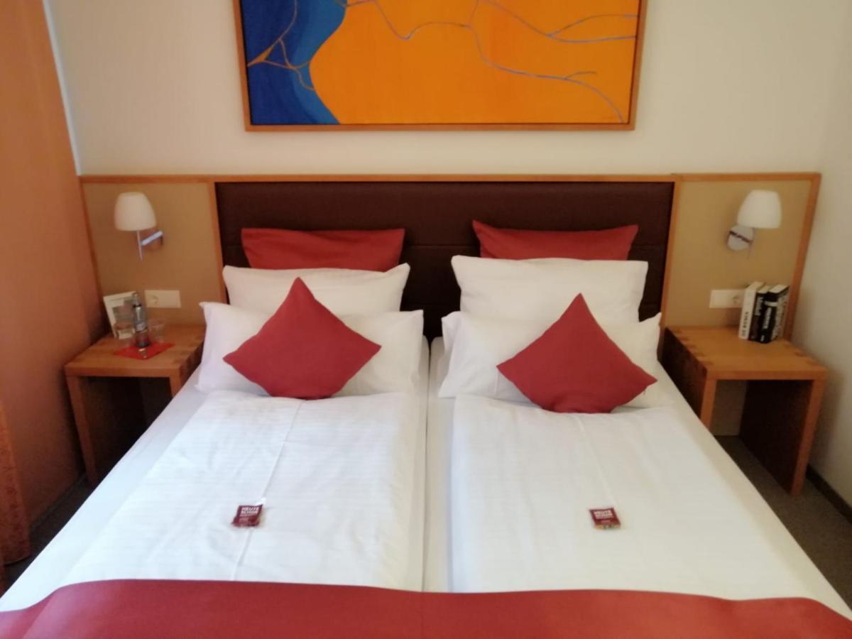 Hotel Landhotel-neunburg 4*